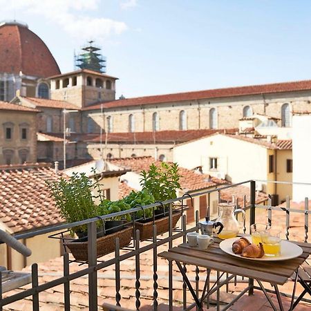 One Of A Kind Near The Duomo W/Balcony Palace Apt Флоренция Экстерьер фото