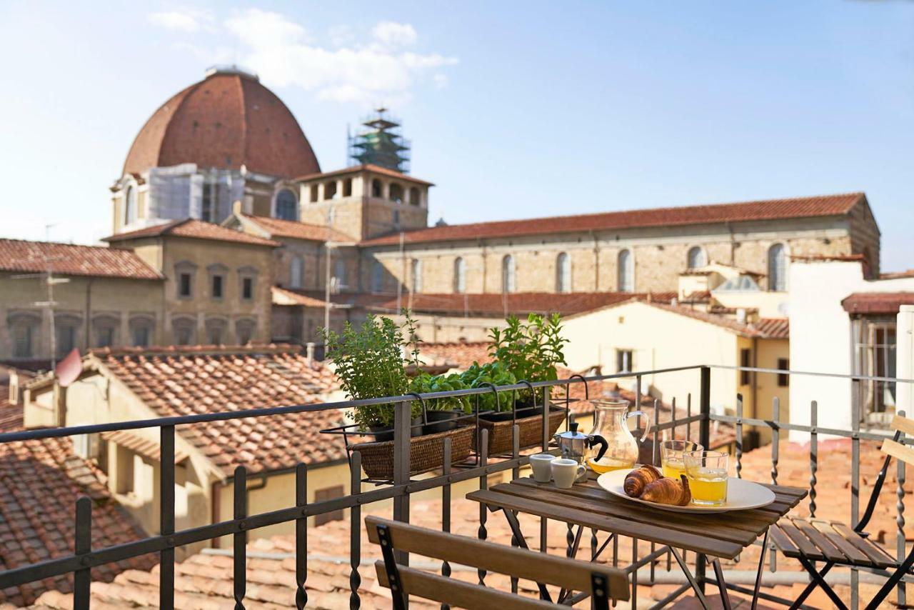 One Of A Kind Near The Duomo W/Balcony Palace Apt Флоренция Экстерьер фото